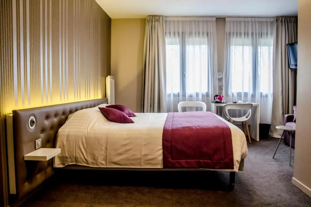 Premium room