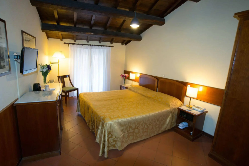 Hotel Teatro di Pompeo - Général