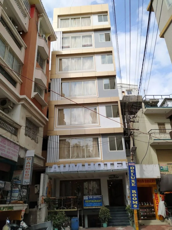 Aum Hotel
