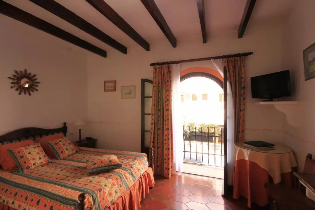 Petit Hotel Restaurante Ses Rotges - Adults Only - Chambres