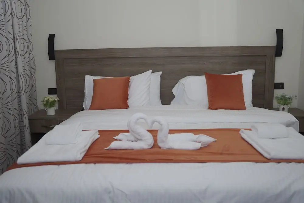 Economy room