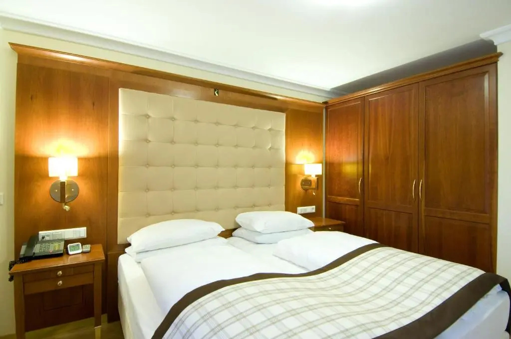 Hotel Elefant - Chambres