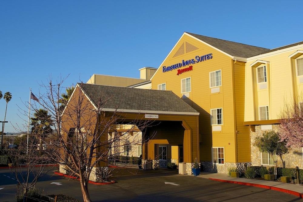 Fairfield Inn & Suites by Marriott Napa American Canyon image
