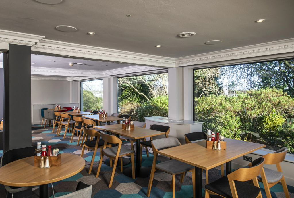 Holiday Inn Express Edinburgh City West by IHG - Général
