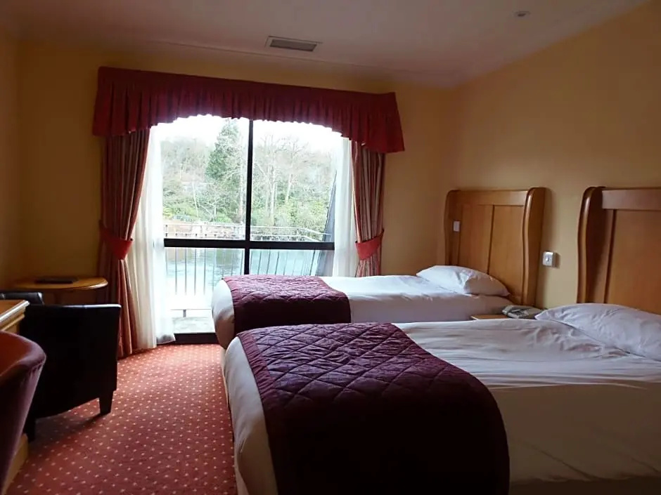 Lakeside International Hotel - Chambres