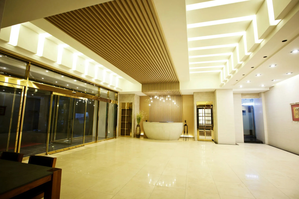 Hotel photo 12