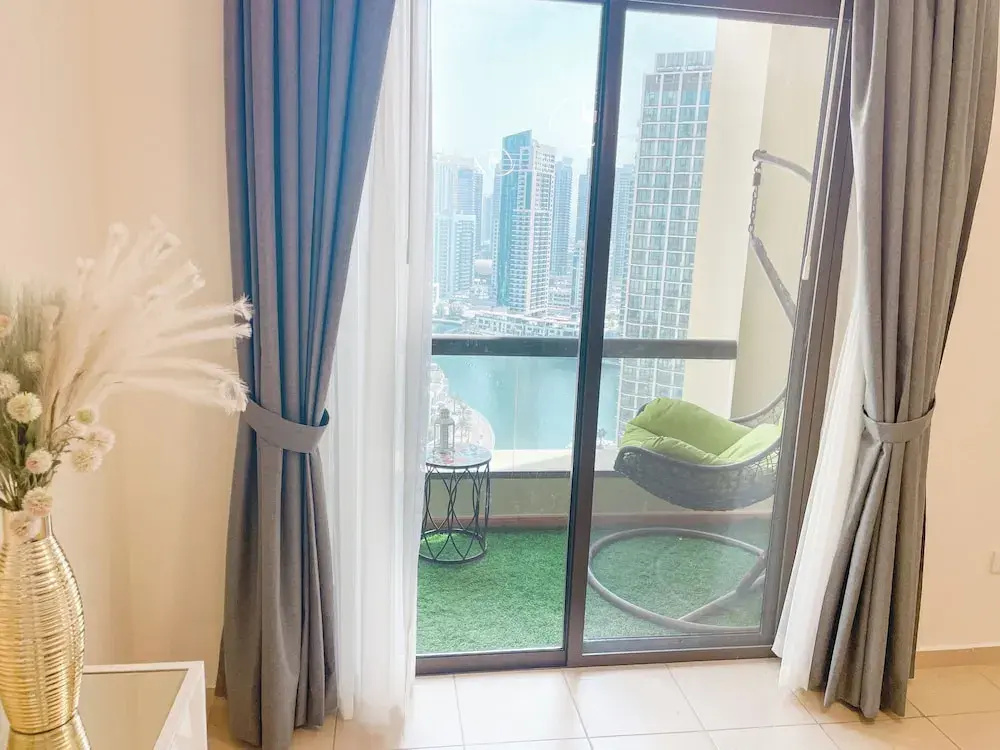 Отель HAPPY SEASON | Apartment on JBR в Дубае