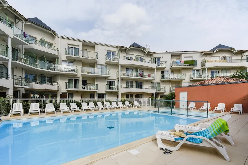 Afficher la photo 8 — Coastal Apartment Near Marina