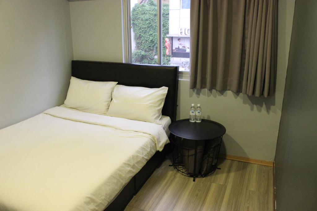 Town View Hotel