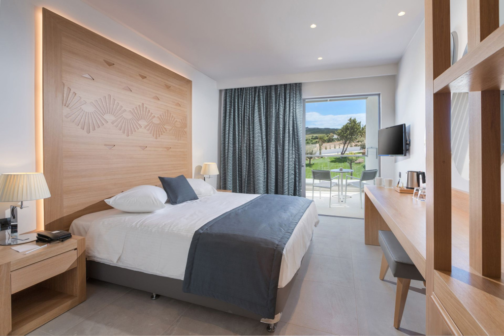 Standard Double room with garden view (twin beds)