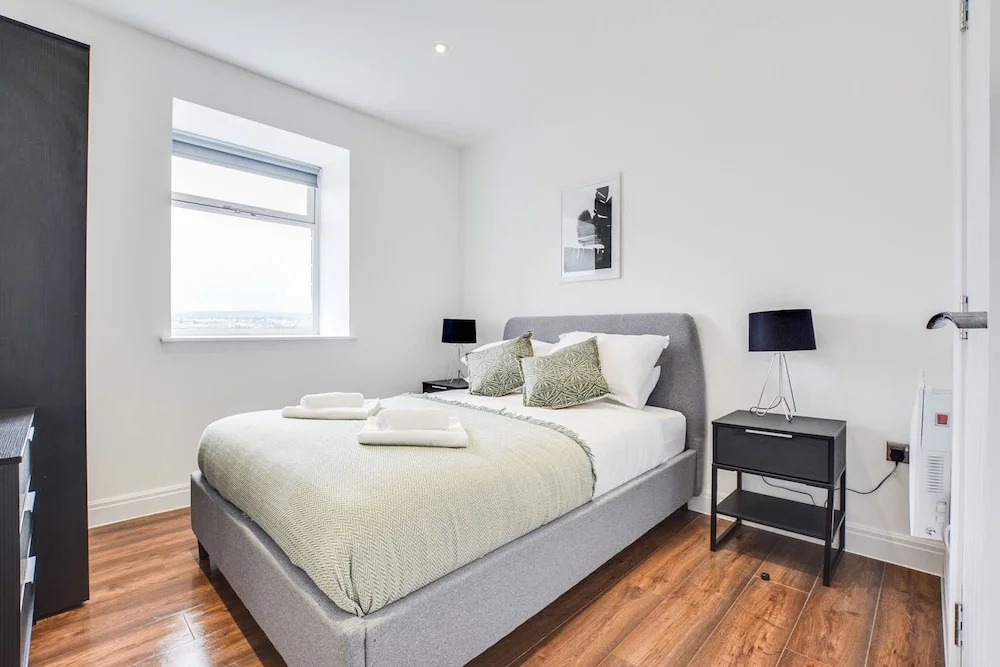 Host Stay Canalside Lofts Apartment