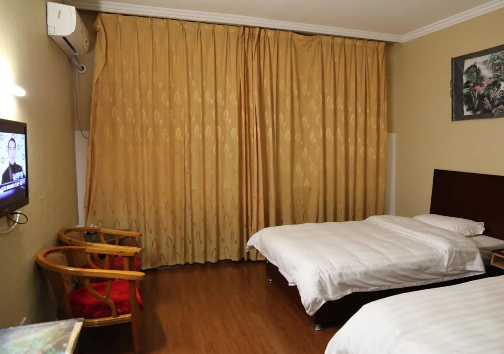 Wuyishan City Chun Hui Traders Hotel