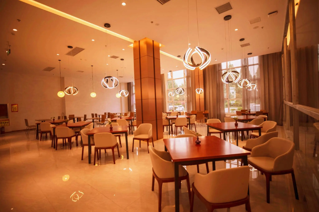 GreenTree Eastern XianGYAng Zhongyuan Xi Road Hotel — фото 1