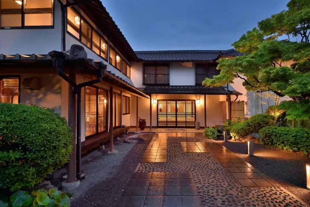 Oama Onsen Nakoikan