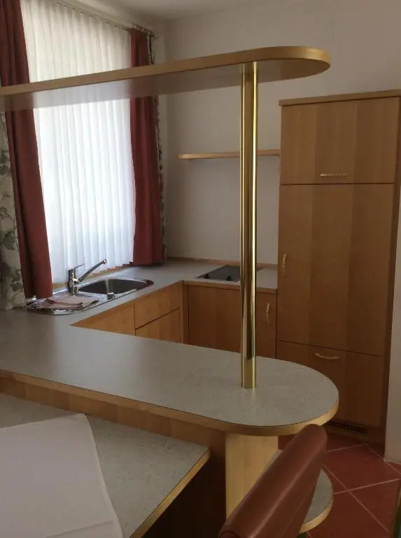 Fertschey Pension - Chambres