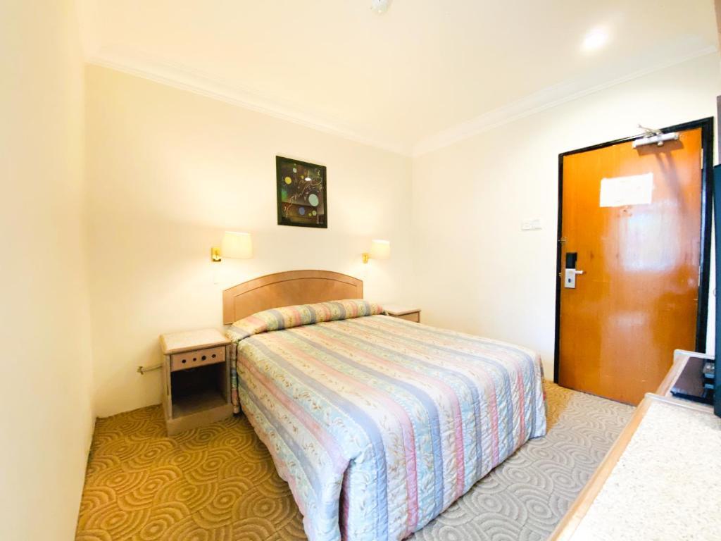 Hotel Rainbow