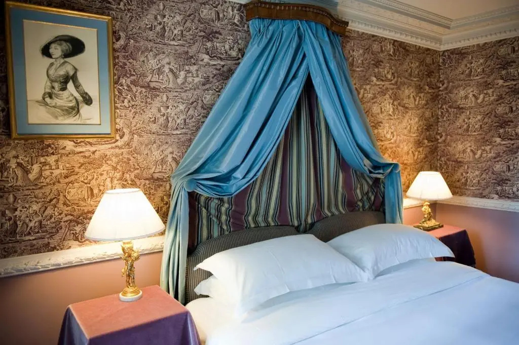 L'Hotel 44