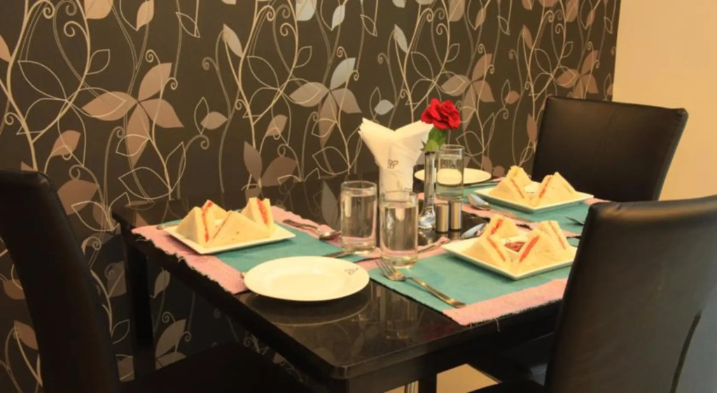 Hotel photo 12