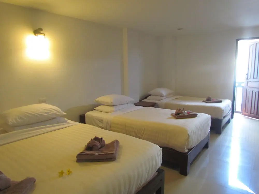 Silver Naga Hotel - Chambres