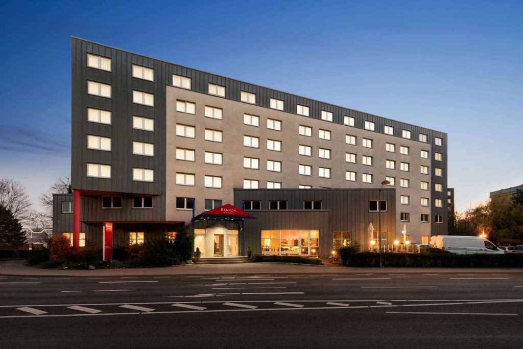 Ramada By Wyndham Bottrop
