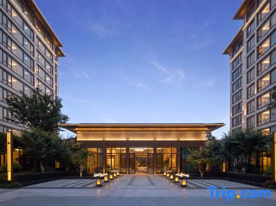 Wuzhen Fraser Suites International Serviced Apartment