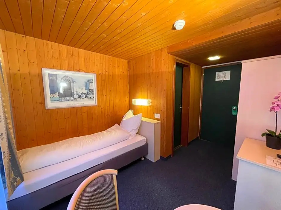 Diamant Zweisimmen in Zweisimmen - Chambres