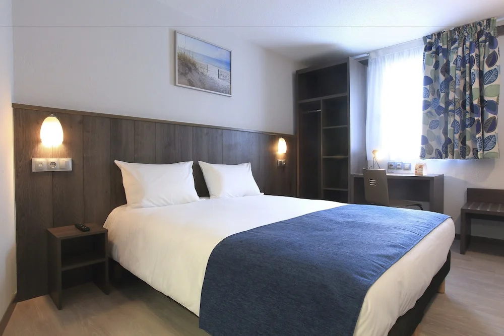 Brit Hotel Calais - Chambres