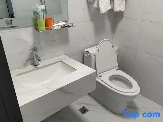 Yanshan Shijiang Hotel