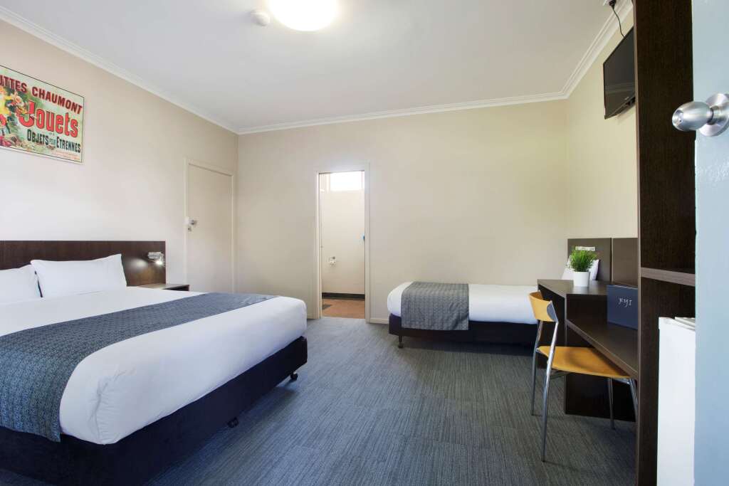 Links Hotel by null