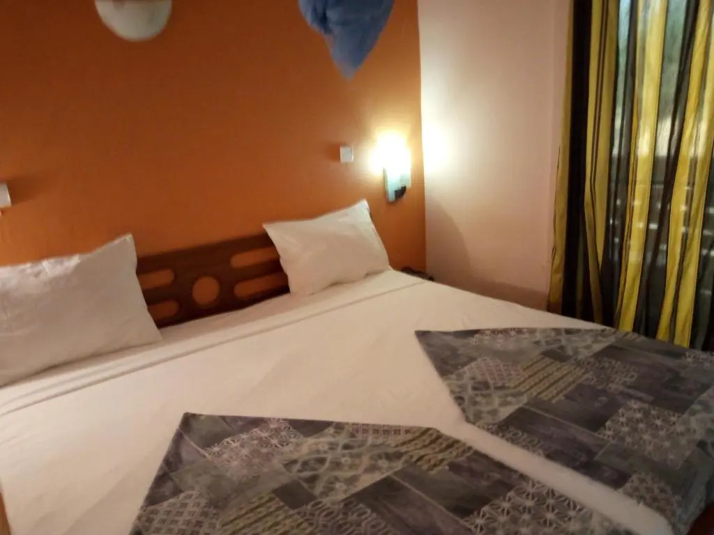 Standard Double room (twin beds)