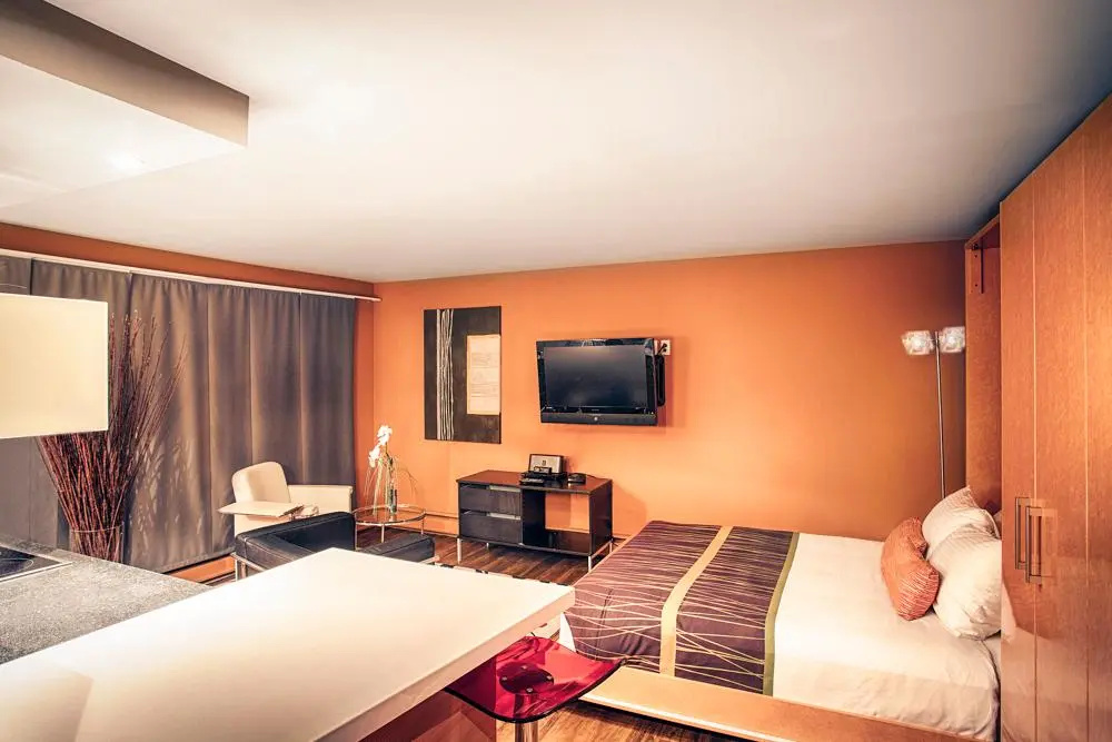 Nuvo Hotel Suites - Chambres