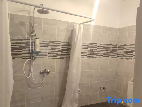Budapest Garden Stay