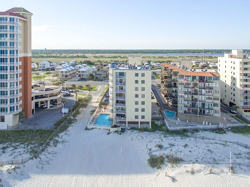 East Beach Condo #1C - 2 Br condo by RedAwning