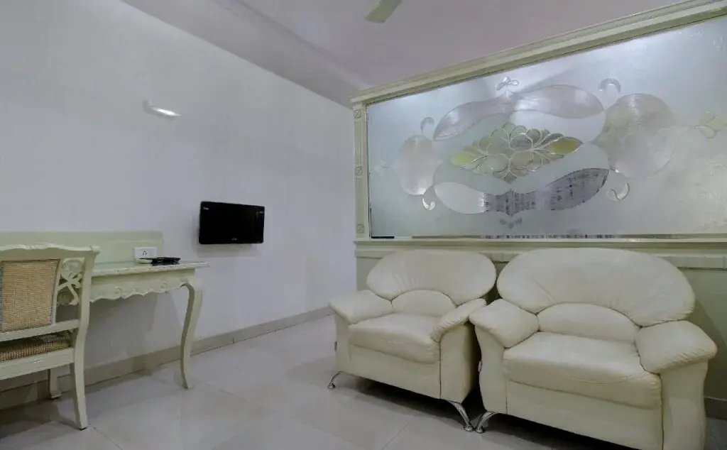 OYO 2410 Nerambally Hotel Mysore