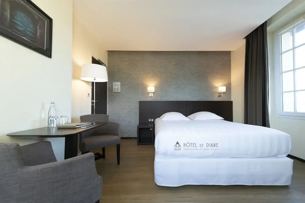 Hotel De Diane - Chambres