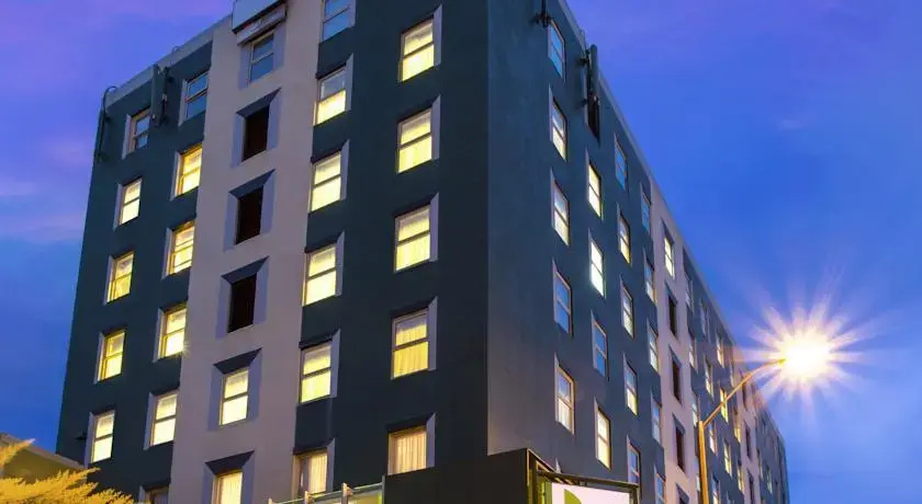 Mercure Willis Street