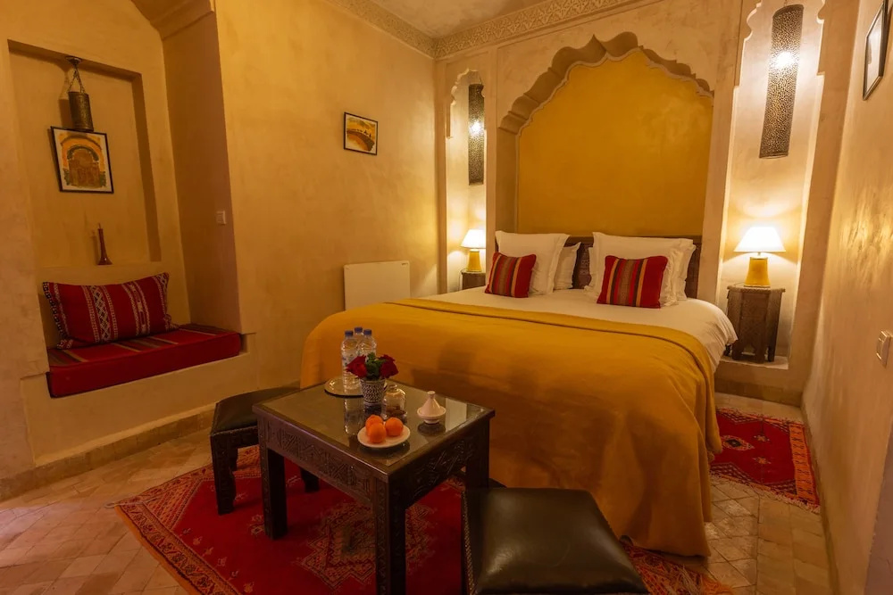 Comfort Triple room with pool view