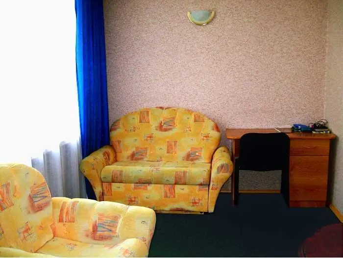 Double Suite (full double bed)