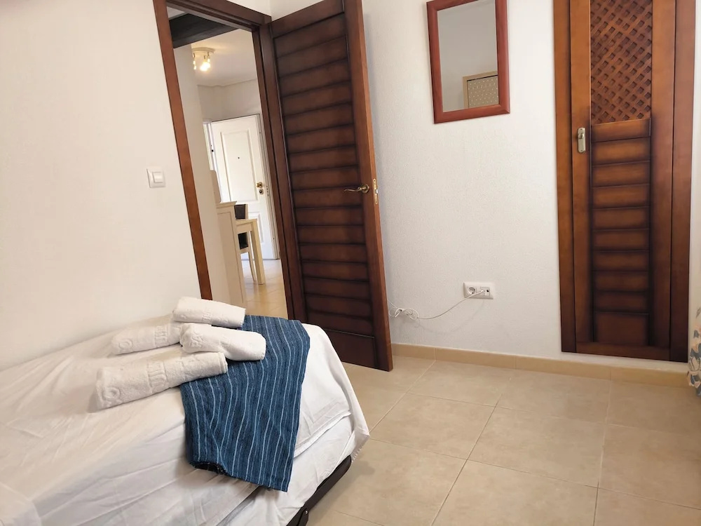 Beach & Pool Av Mancha — 5