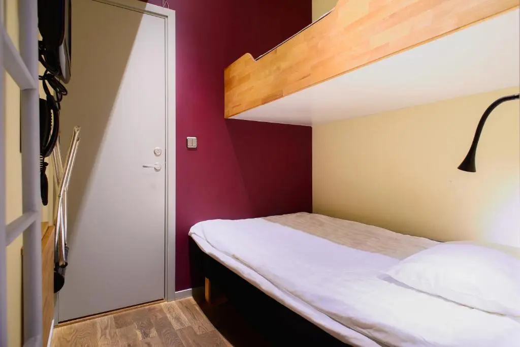Economy Double room (twin beds)