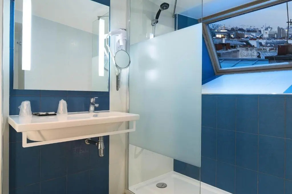 Hôtel Brésil Opéra SPA 74