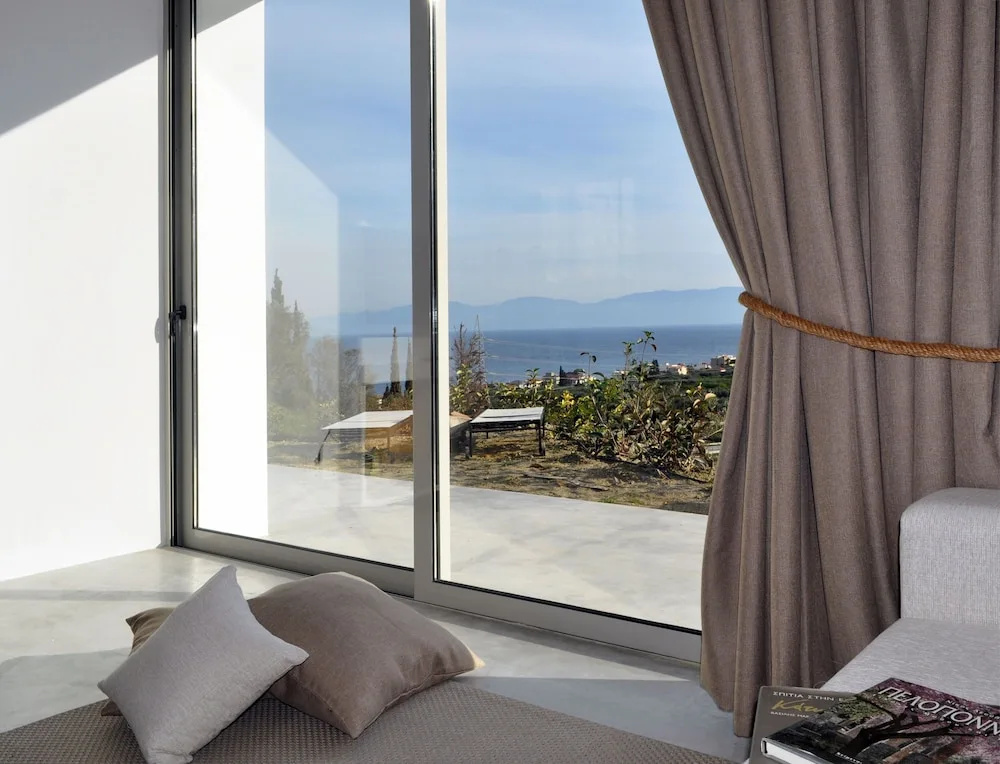 Evoikon Residences