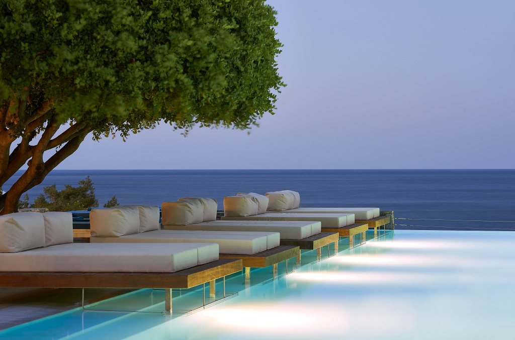 Beach & Waterfront
