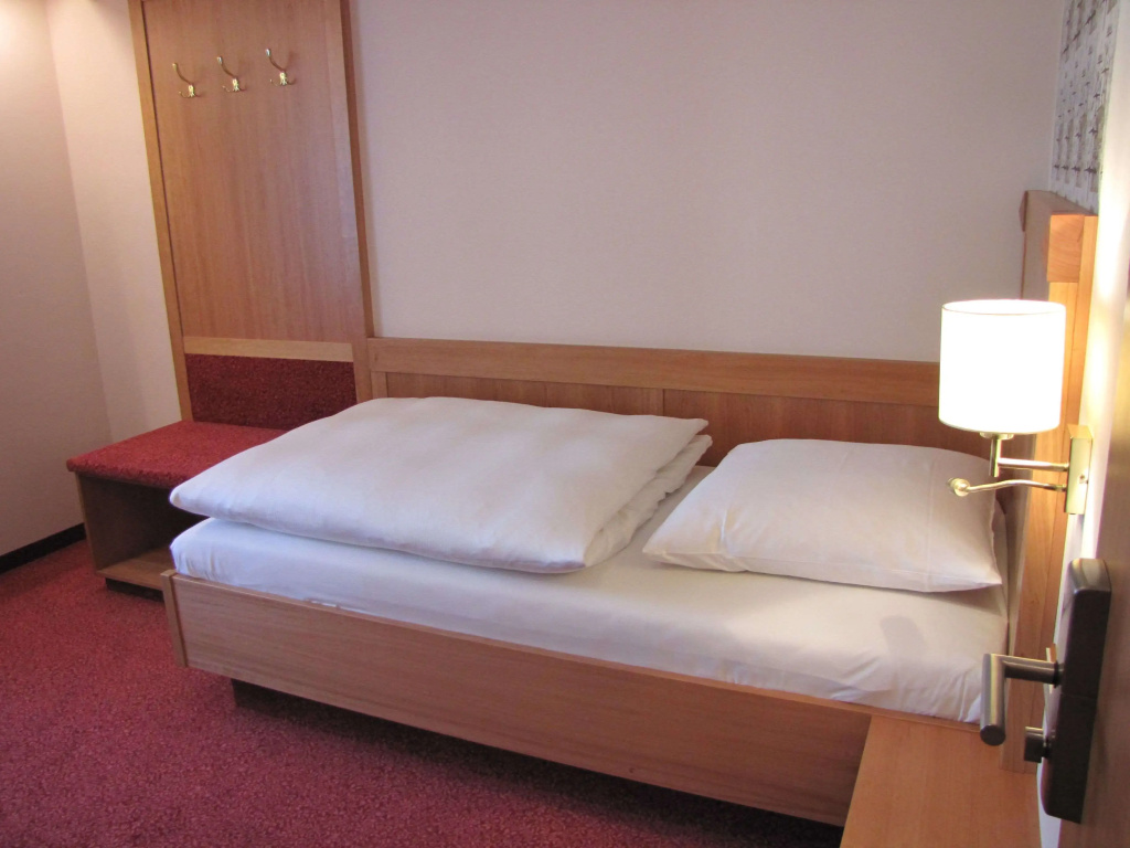 Standard Single room (single bed)