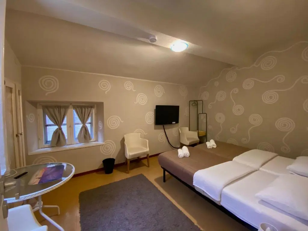 Standard Double room (full double bed)
