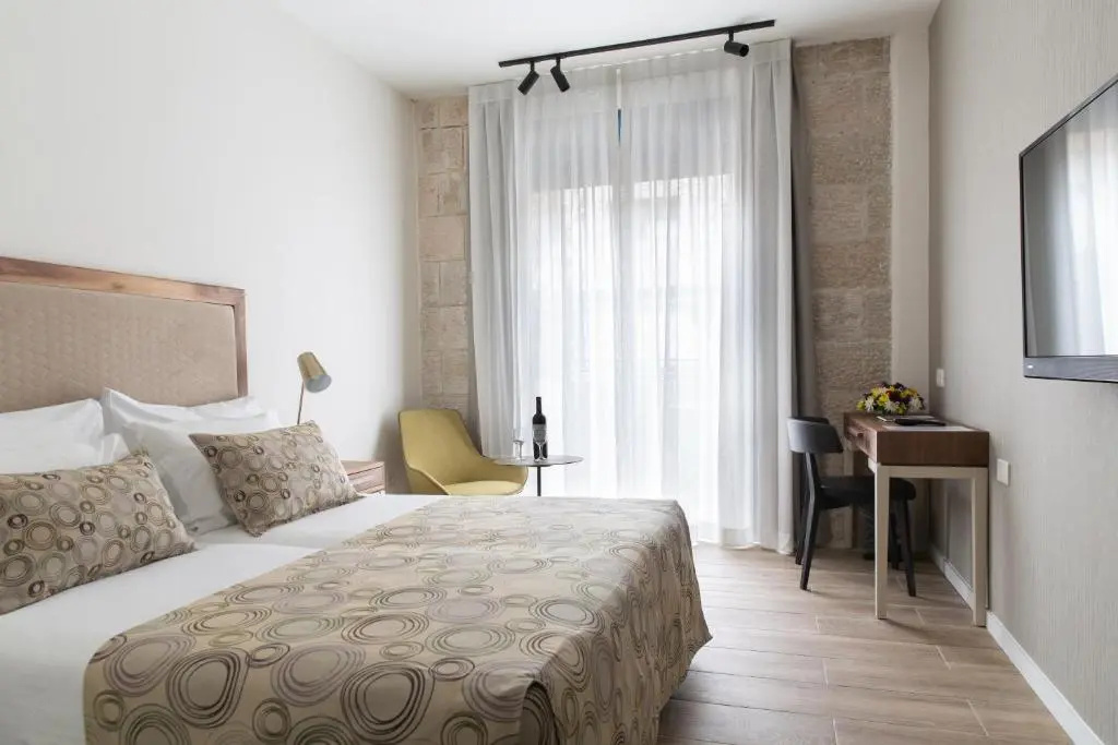 Standard Double room with balcony (twin beds)