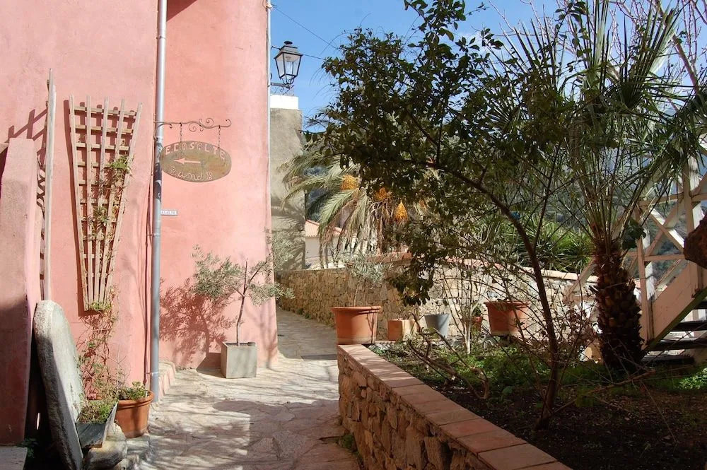 E casalte