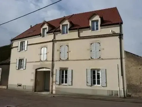 16 Faubourg