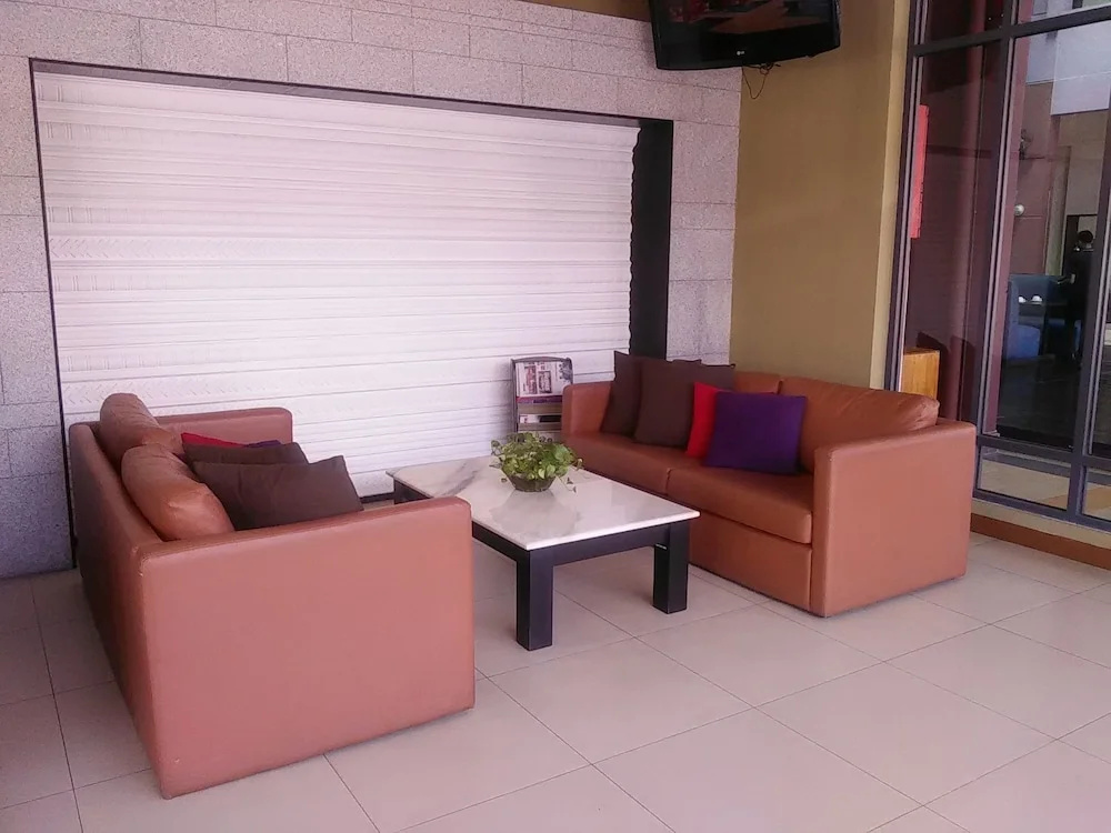 Gloria Swiss Hotel & Apartment Sandakan - фото 2