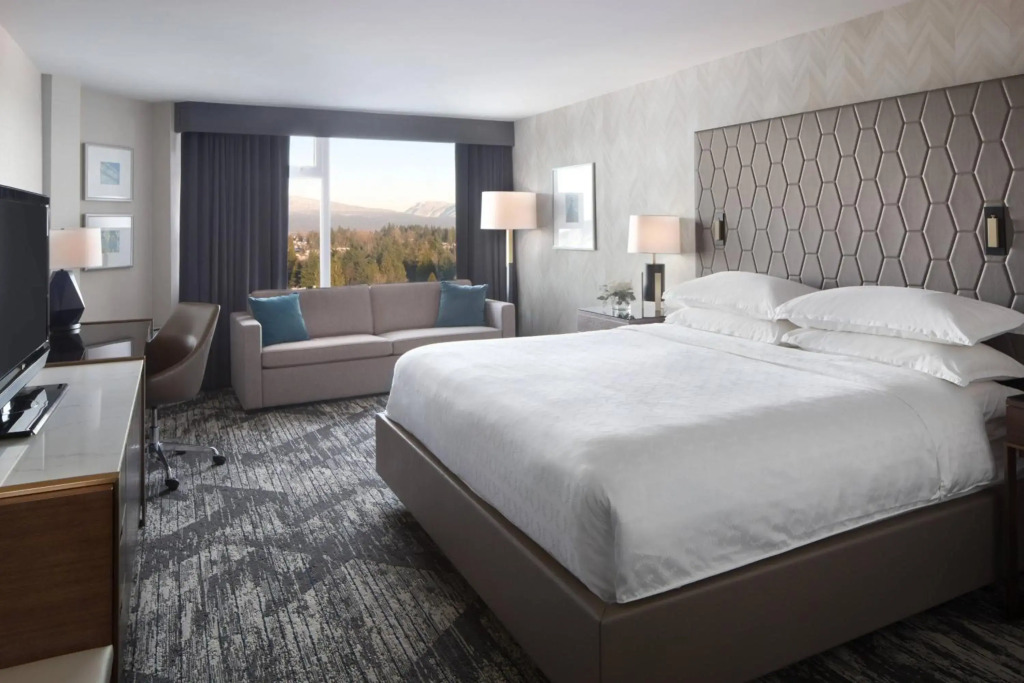 Sheraton Vancouver Guildford Hotel - фото 31